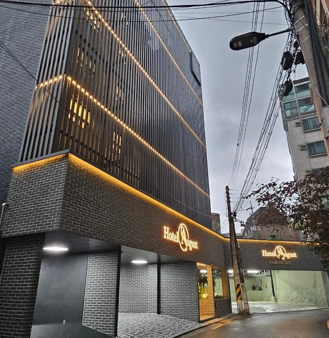 Motel Hwagok August Seoul